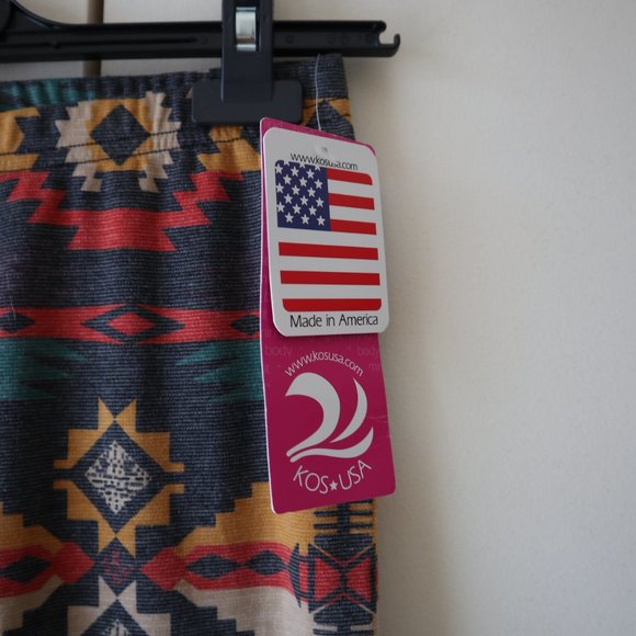 Kos USA Geometric Patterned Leggings - Picture 2 of 5